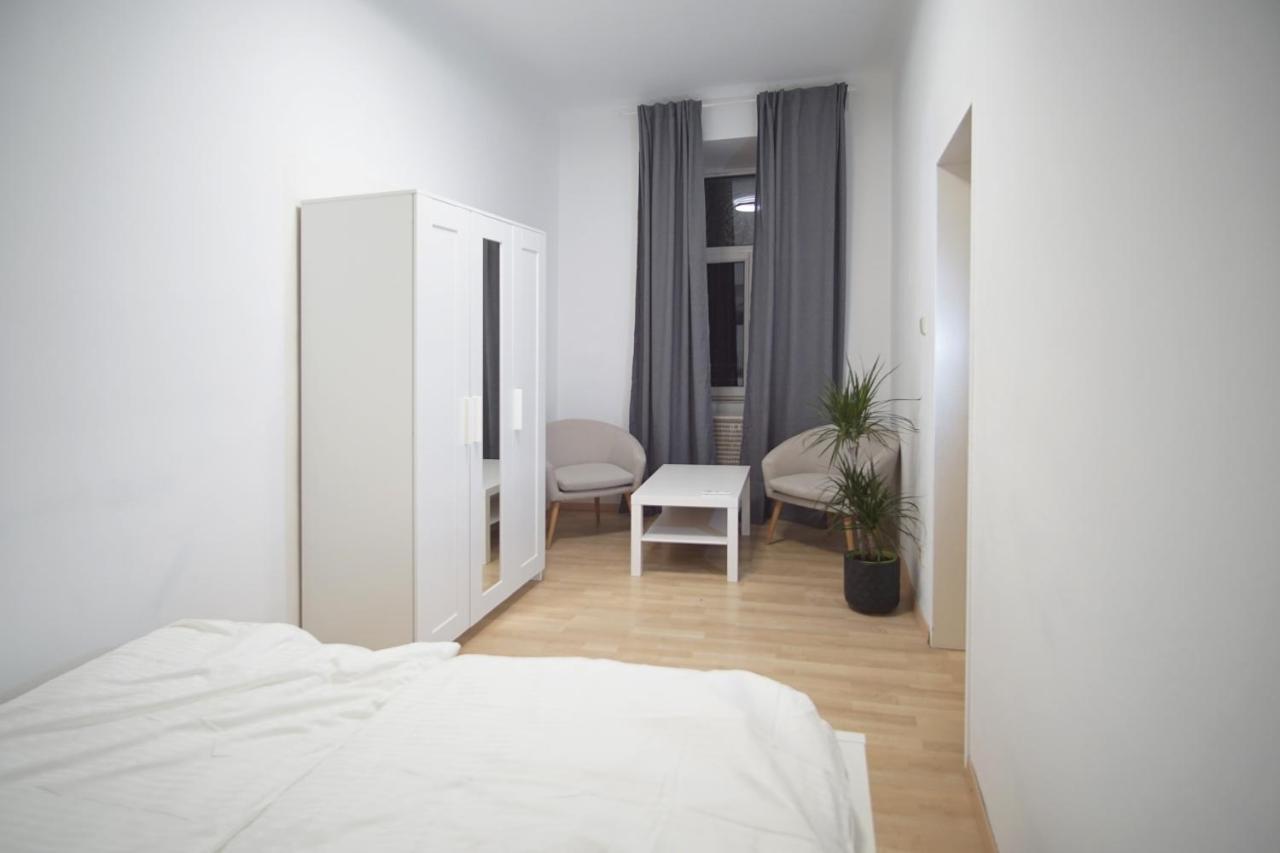 Modern Apartment In Central Vienna Exterior photo
